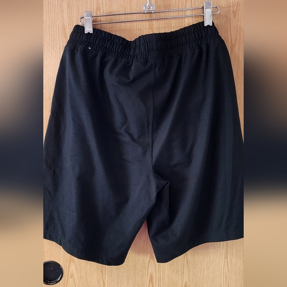 Men's Black Shorts - Picture 2 of 3